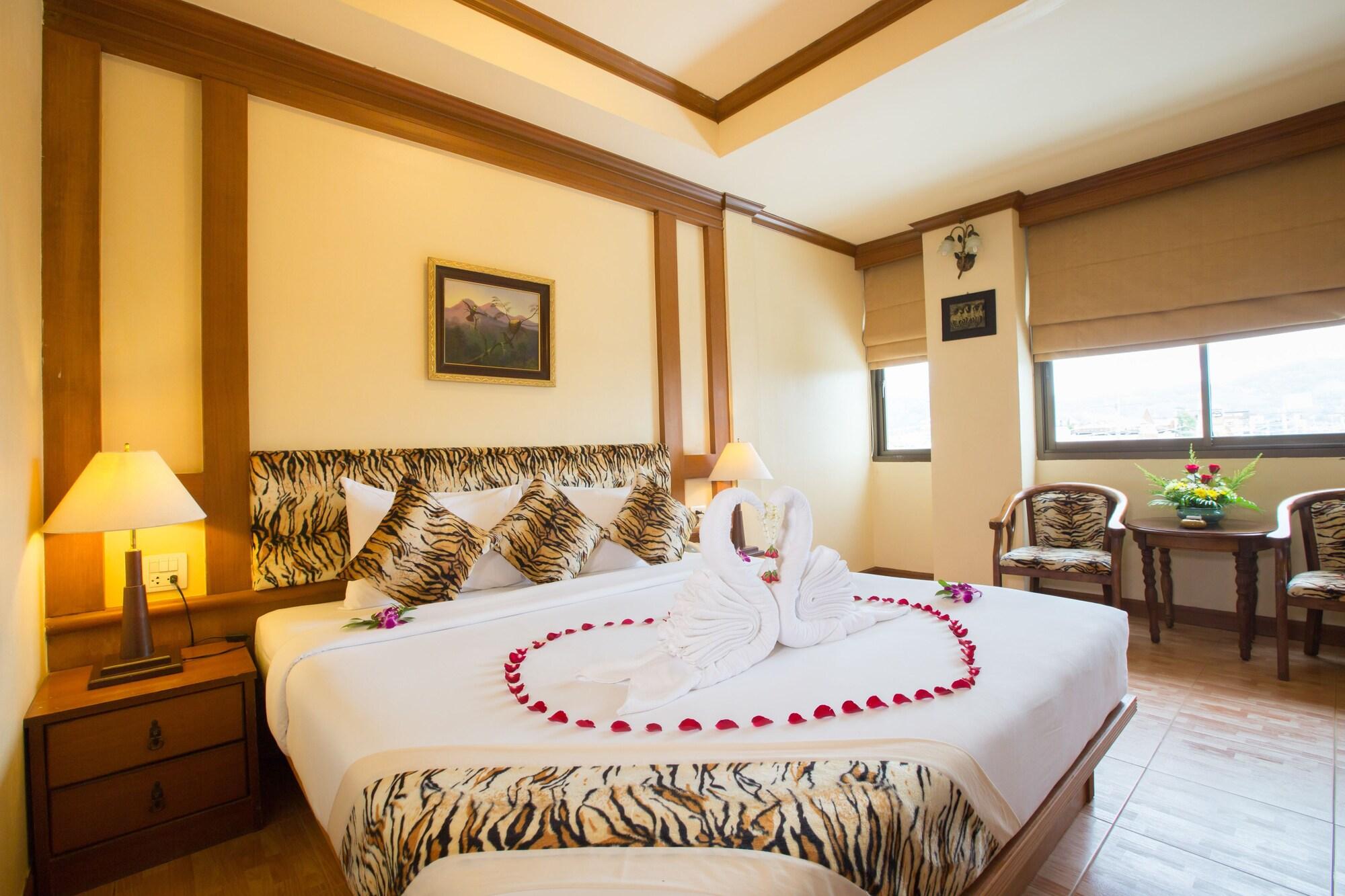 Tiger Inn Patong Εξωτερικό φωτογραφία