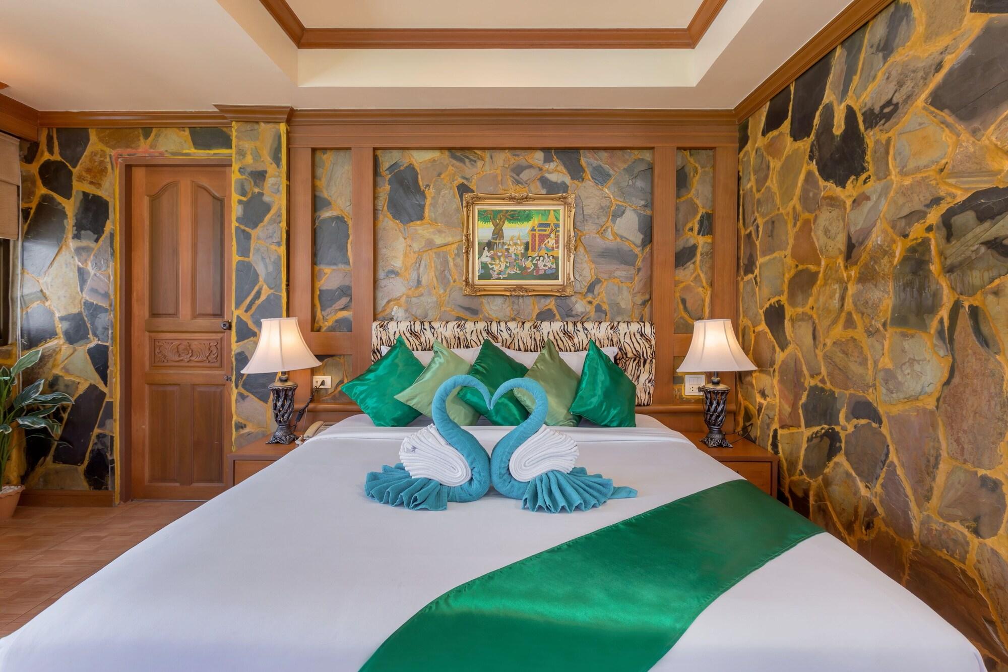 Tiger Inn Patong Εξωτερικό φωτογραφία