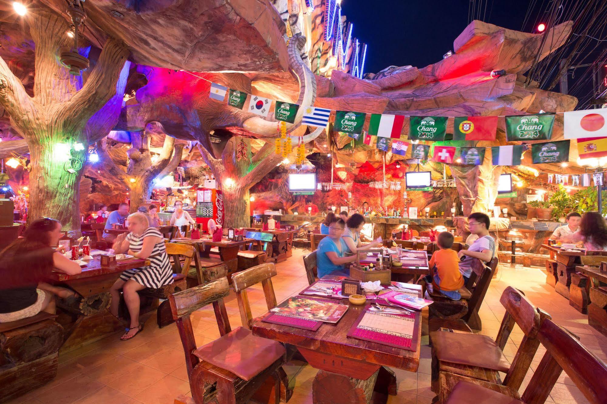 Tiger Inn Patong Εξωτερικό φωτογραφία